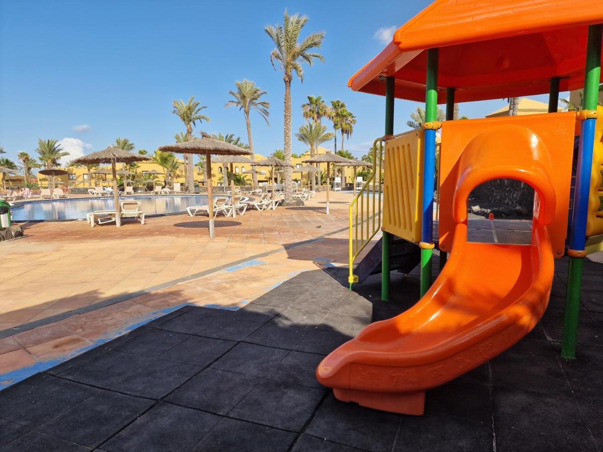 Casa Mari Y Jose Con Grandes Piscinas Y Wifi Gratis Corralejo Exterior foto